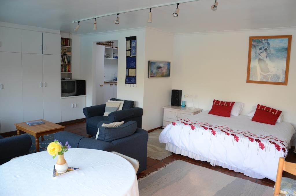 Robin'S Nest Apartment Cape Town Room photo